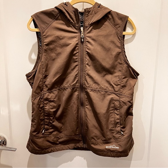 Eddie Bauer Jackets & Blazers - Eddie Bauer Hodded Vest